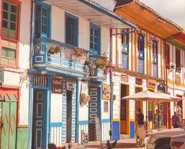 Salento center, colorful houses 