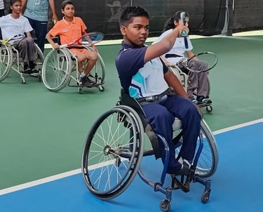 Wheelchair tennis player with Cesar Performance Coach