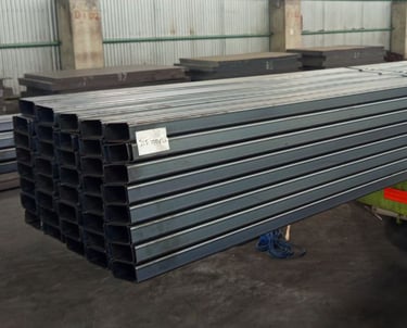 distributor besi