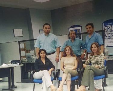 Con parte de mi equipo - cuando era Gerente de oficina BBVA