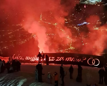 zaręczyny na gubałówce ogromny baner z napisem ola wyjdziesz za mnie
