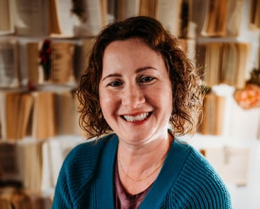 picture of the writer, Jeydie W