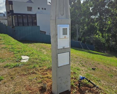 Poste para casa, poste trifásico c7, c8, c9