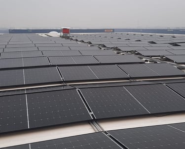 Sportska hala solarni paneli za elektranu