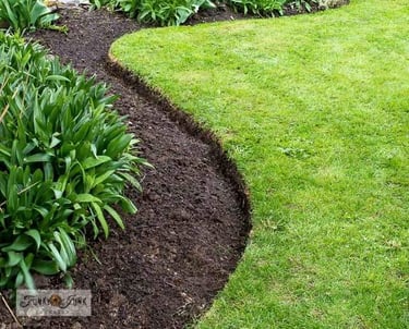 garden bed crisp & perfect edging 