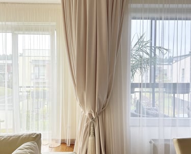 kolona iš užuolaidų