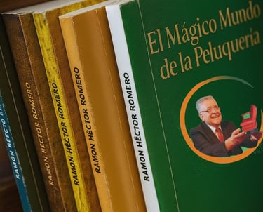 Libros del Escritor Local Ramón H. Romero, presentados de perfil.