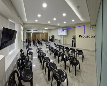 Auditorio con 50 sillas