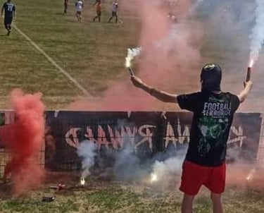 oprawa meczowa pirotechniczna pirofolia lechia gdańsk race morskie mecz