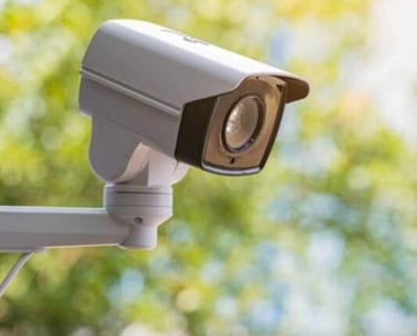 ⚖️ الفرق بين كاميرات Analog و IP