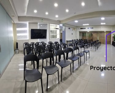 Auditorio con 50 sillas