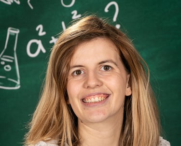 Madame Pauline, institutrice maternelle