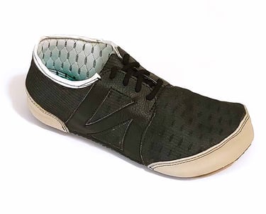 Minimalist running shoes AIRY BASE