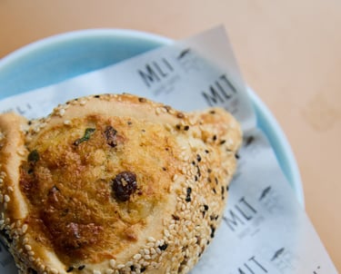 sunny bun amsterdam feta cheese halloumi grape