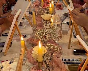 despedida de soltera en Madrid con taller creativo de arte y vino entre amigas