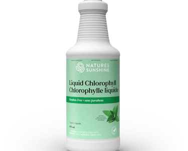 Bottle of Nature's Sunshine Liquid Chlorophyll paraben-free herbal supplement with natural mint flavor.