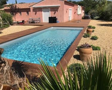construction d'une piscine en béton armé par EGPR à Cuers