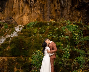 Fotograf nuntă Oradea, Onaca Studio – Ședință foto spectaculoasă la Cascada Pișoaia din județul Alba