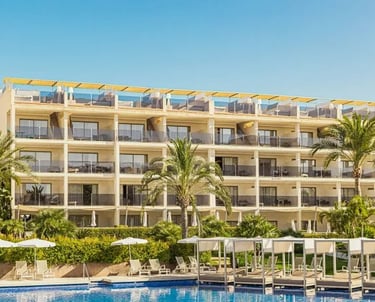 Palm Trees and Swimming Pool at Zafiro Palace Palmanova