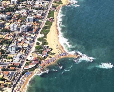 Publicidade e Propaganda aérea de paramotor em Rio das Ostras praia de Costa Azul
