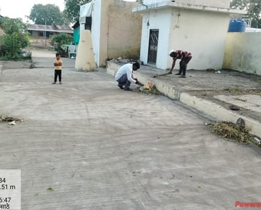 धार्मिक स्थळांचे स्वच्छता व साफ सफाई करण्यात आली