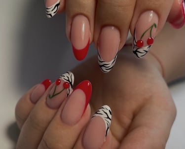 Geliu koreguoti nagai su vyšniomis