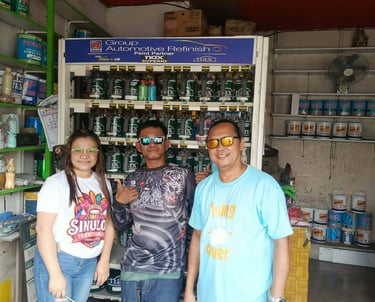 Experienced Hotmix Painting Services staff offering expert paint advice and color consultation