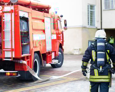 Dr. med. Peter Hauber betreut Freiwillige- und Berufsfeuerwehren