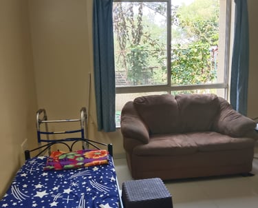 Single or seperate room occupancy for seniors in Pune old age home