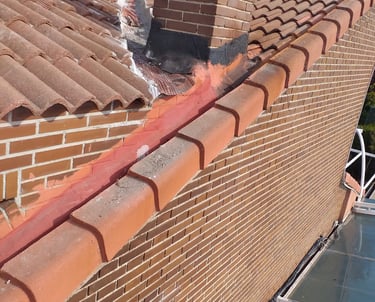 Arreglo de Goteras y Filtraciones en Vilanova i la Geltrú