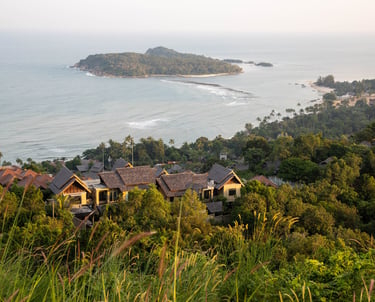 Ko Samui overlooking houses and island