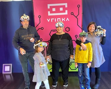 Familia VR photocall