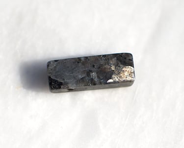 Larvikite with flash