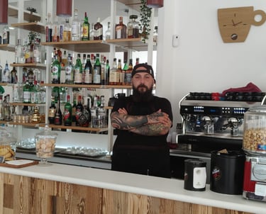 Eros Cavalieri - Proprietario del Bar Camillo Caffè a Santena