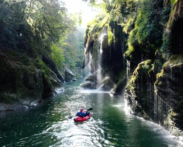 Packraft sur une rivière
