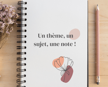 "Carnet à spirale avec la phrase 'Un thème, un sujet, une note !'