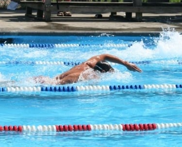 Jason Boivin swimming