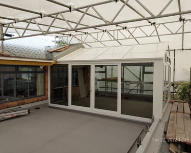 Year-round living conservatory with insulated roof, Auckland, NZ