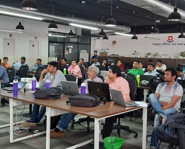 Fin Sculpt Academy student receiving course completion certificate in stock market education. Fin Sc