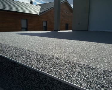 terrasse en tapis de marbre moquette de pierre