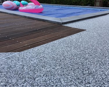 Plage de piscine tapis de marbre moquette de pierre