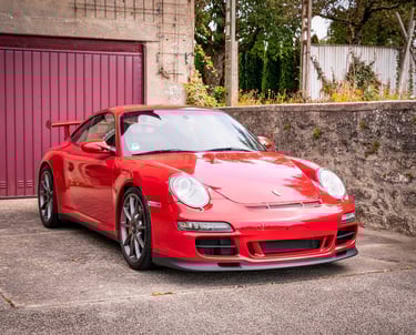 a lava red porsche 911 997