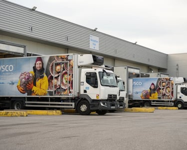 Camions de l'entreprise avec logo