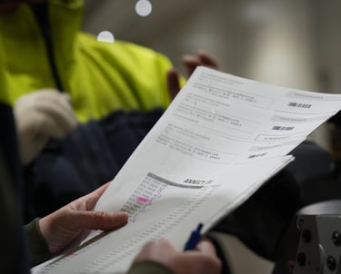 Documents d'entreprise dans le hangar