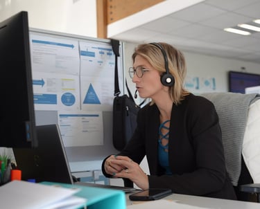 Téléconseillère au communication
