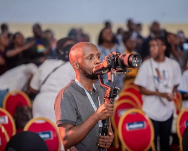 Kelvin Mburu – Videographer Music Live Recording