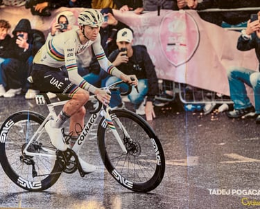 Afiche Tadej Pogacar. Revista Planète Cyclisme #125 - 2024