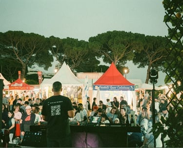 Animation d'un blind test musical a thème sur l'Italie en soirée publique puis DJ