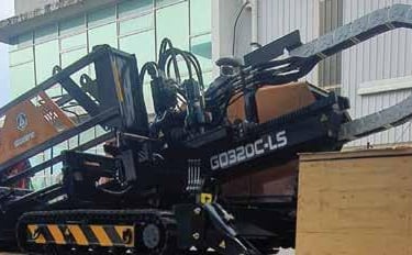 a craned craned with a craned craned on it