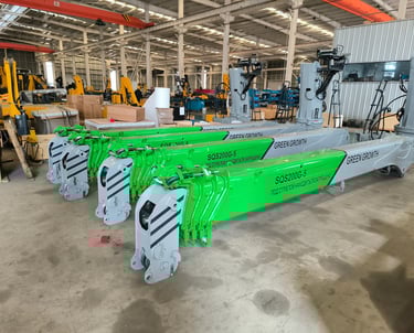 New 8-ton SQS200G-5 telescopic boom truck mounted cranes ready for delivery to Russia.